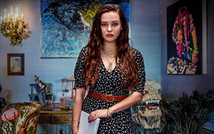 Rian Johnson`s mystery movie, Knives Out starring Katherine Langford as Megan Thrombey